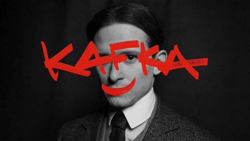 Schwarz-weißes Foto von  Kafka-Darsteller, darüber mit roter Schrift das Wort Kafka
