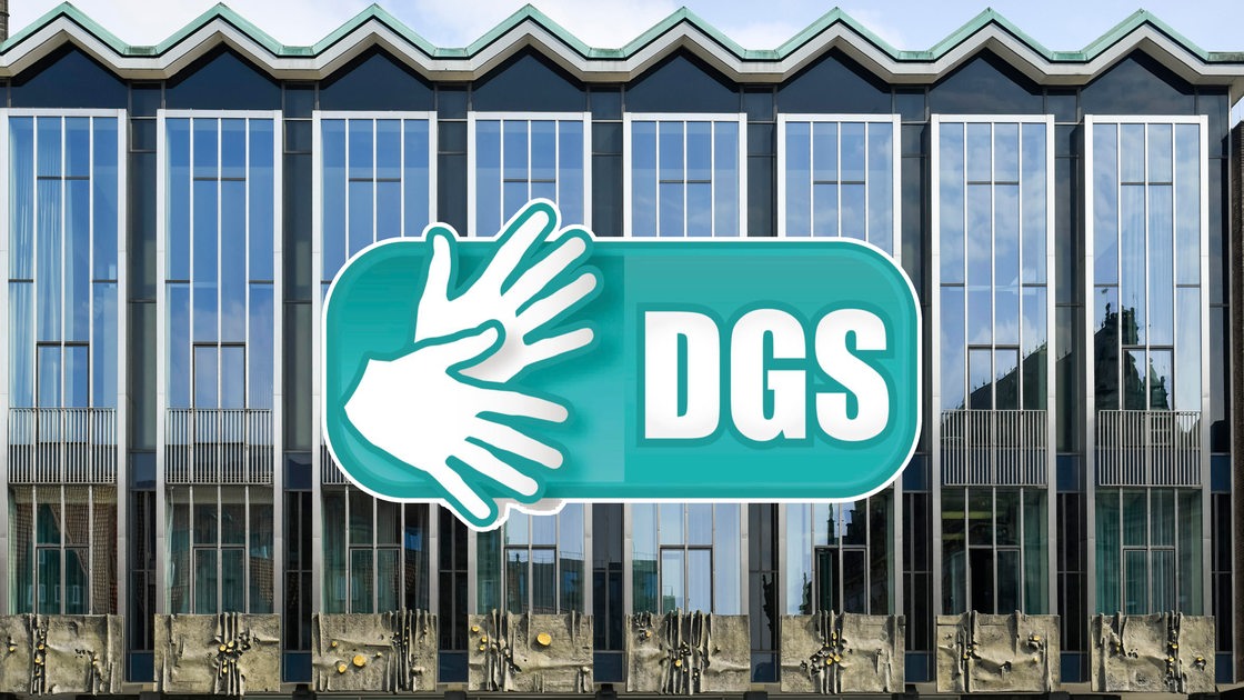 Fassade der Bremer Bürgerschaft mit dem DGS-Logo davor (Montage)