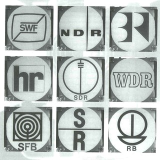 Seite aus "Nachbar Fernsehen - Fernsehnachbar" mit Senderlogos der ARD aus dem Jahre 1974
