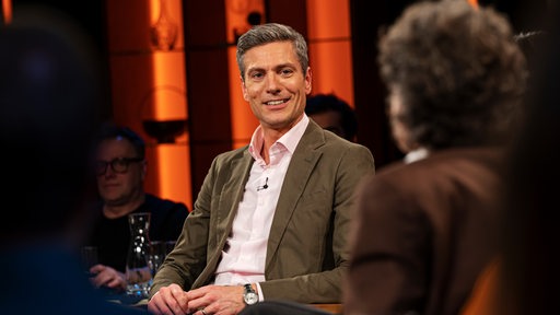 Ingo Zamperoni im 3nach9-Studio