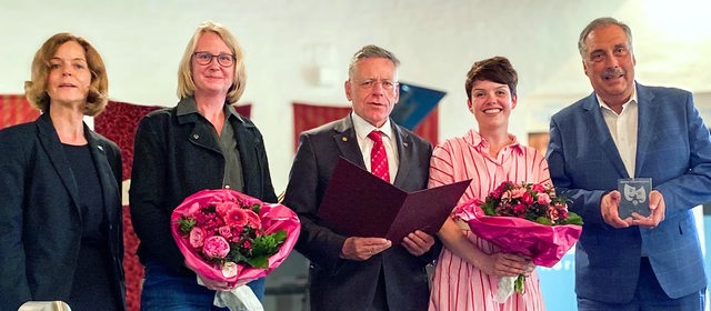 Preisträgerin Nele Larsen bei der Preisverleihung des Darstellerpreises der Zonser Hörspieltage