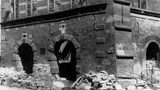 Stadtwaage Bremen nach Bombenangriff 1944