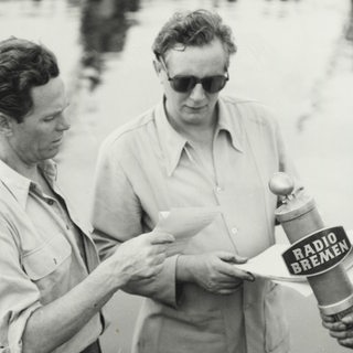 Karl John, Helmut Käutner und ein Aufnahmetechniker mit Mikrofon