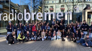 Schülerinnen und Schüler verbringen den Zukunftstag bei Radio Bremen